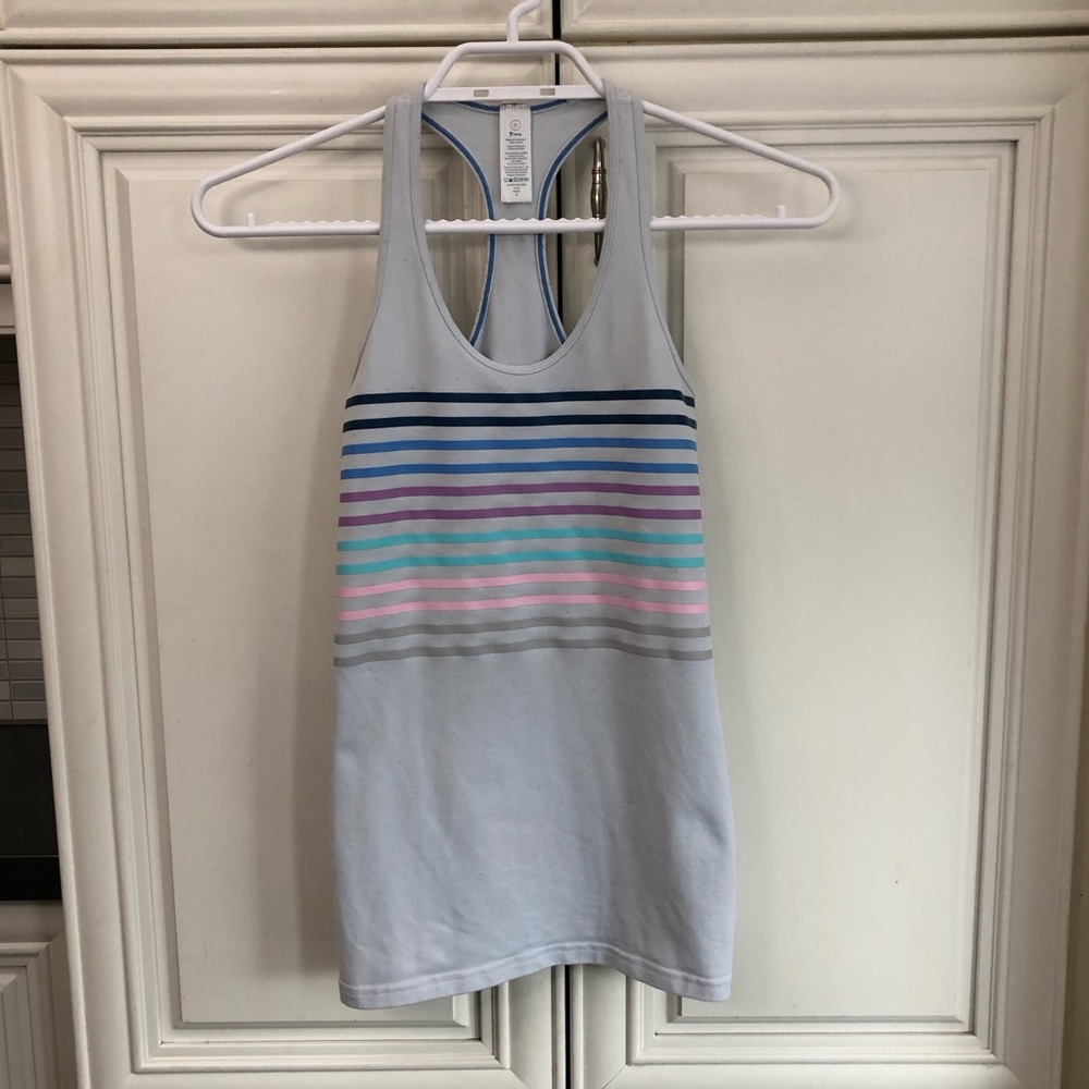 Ivivva by Lululemon reversible girl’s pink tank top